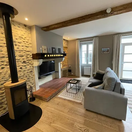 Loft De Charme En Centre-Ville Pau Exterior photo
